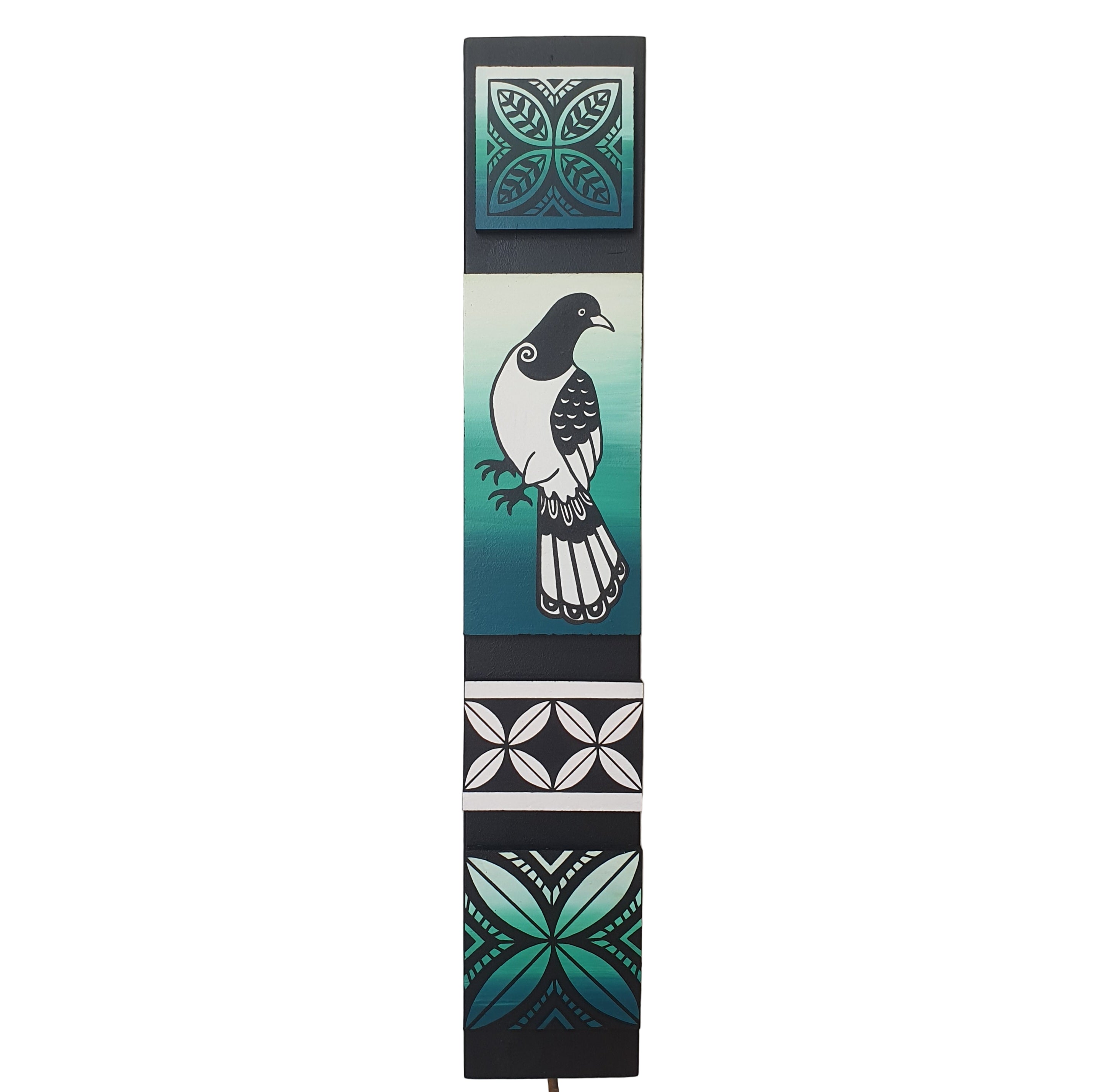 M Kereru Totem