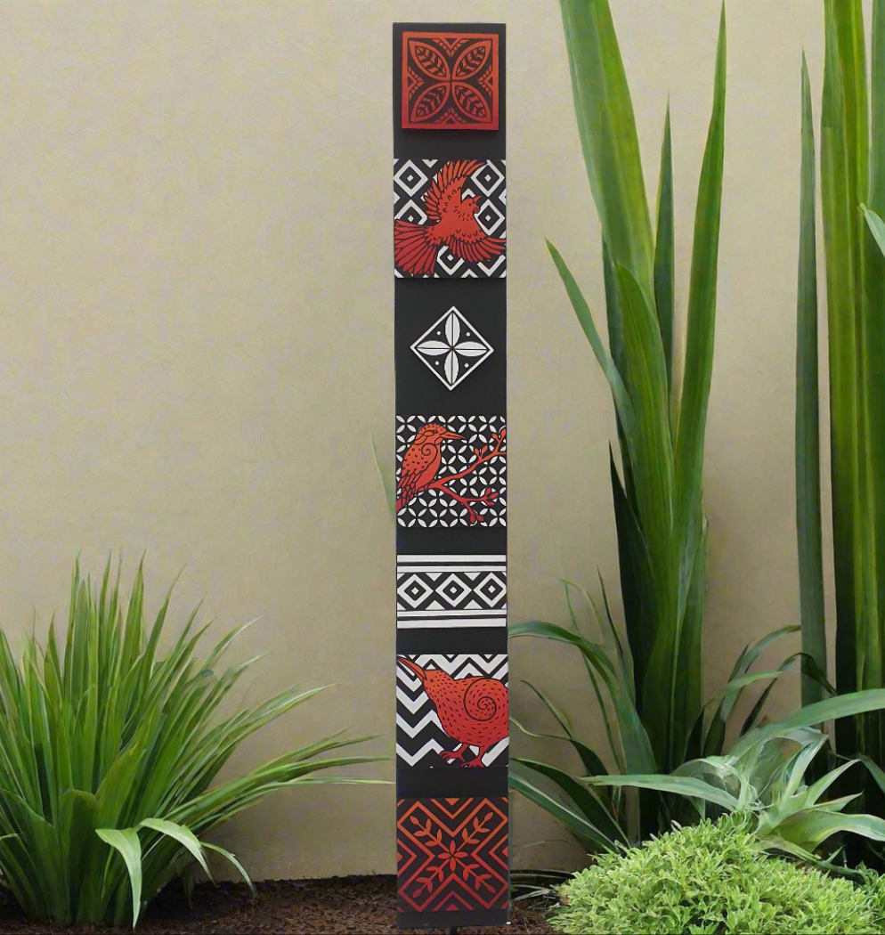 XL Totem