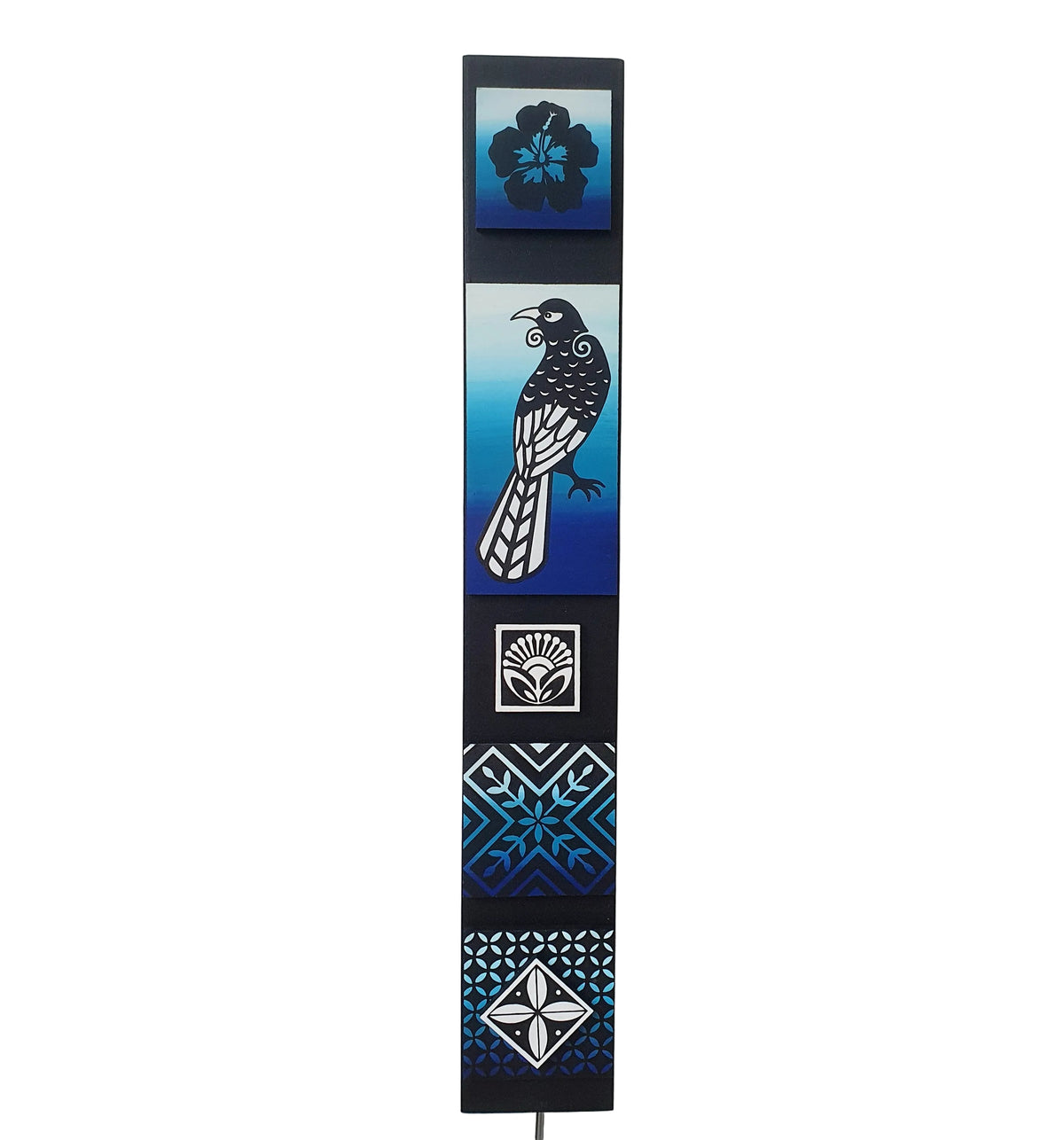 L Tui Totem